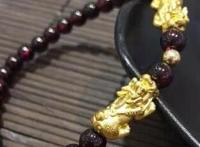 黄金貔貅手链怎么戴是正确的