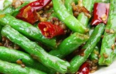 四季豆炒肉的做法