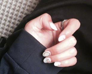 美甲夏天显白图片最新款