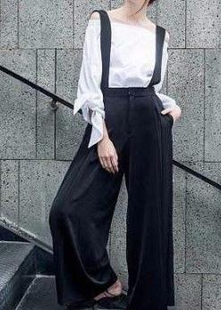 吊带牛仔裤怎么搭配衣服图片