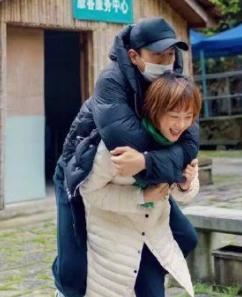 邓超孙俪结婚十周年晒温馨日常照