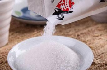 宝宝多大可以吃盐