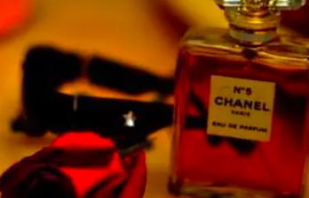 香水有毒谁写的