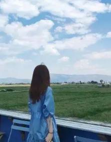 能把人笑死的网名四个字