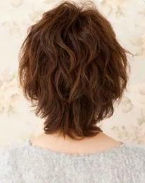 女人小个子头小脸小适合发型