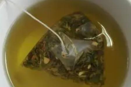 自制荷叶冬瓜减肥茶方法