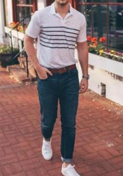 男生polo衫配什么裤子好看