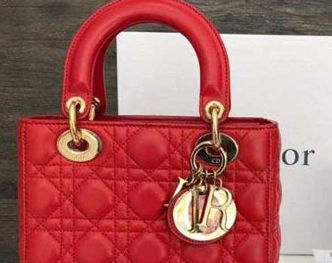 为什么红色包包不要买