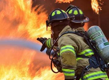 梦见家里着火了是什么征兆