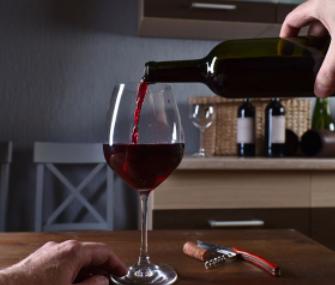 红酒如何醒酒最简单的办法