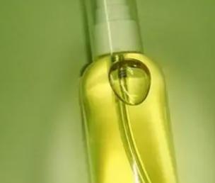 卸妆油如何使用及注意事项