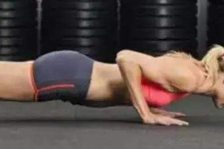 立卧撑和波比跳的区别有哪些