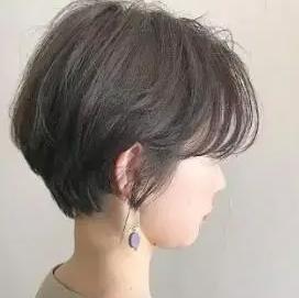 减龄女生不用打理的短发发型