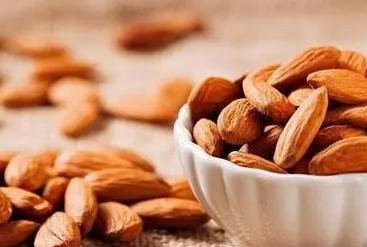 杏仁的功效与作用害处