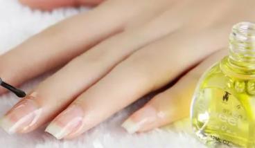 指甲营养油的正确用法