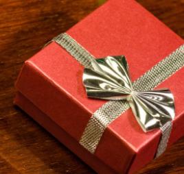 送给老年人实用的礼物