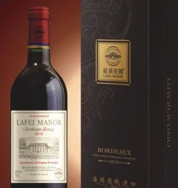 红酒拉菲价格和图片
