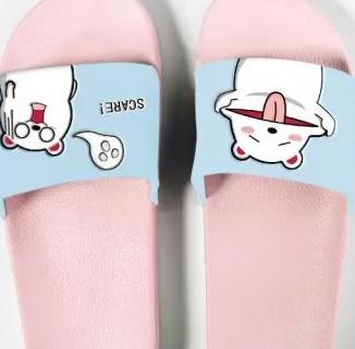 EVA与PVC材质拖鞋哪个好