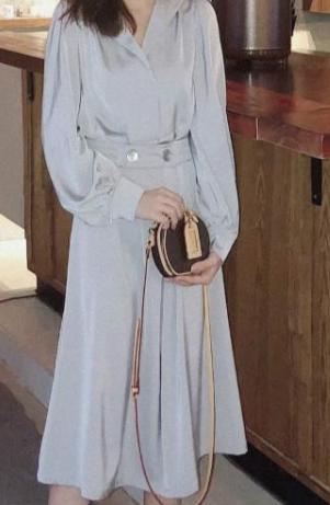 女士豆豆鞋配什么裤子好看