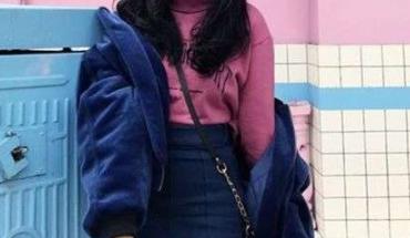 冬天最显贵的藏蓝色和什么颜色最搭