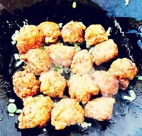 现成的丸子怎么做糖醋丸子