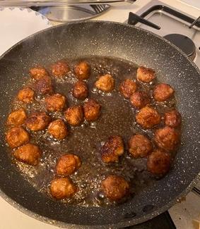 现成的丸子怎么做糖醋丸子