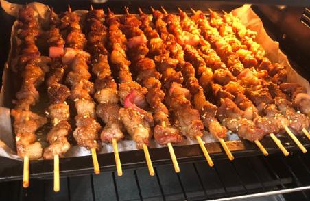 在家做烤肉串的简单做法