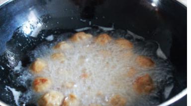 正宗炸猪肉丸子的配方