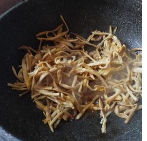 干黄花菜经典做法