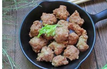 油炸肉丸子的家常做法简单