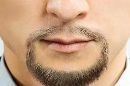 男人胡子的作用
