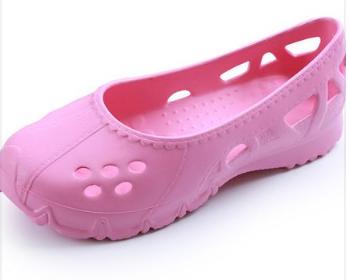 凉鞋哪种材质好