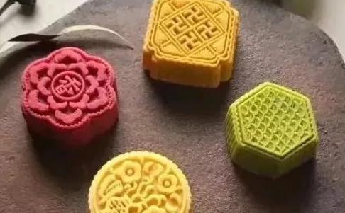 月饼巧吃的方法