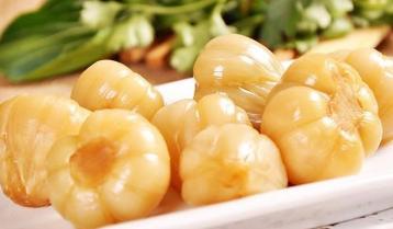 正宗白糖蒜的腌制方法