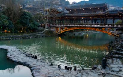 一千左右穷游可以去哪