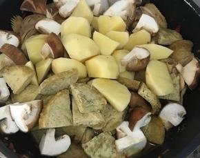 川菜清烧鸡的做法大全