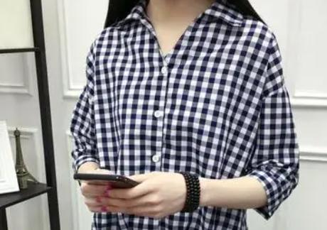 夏季格子衬衫要怎么搭配