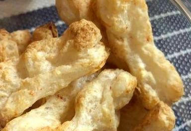 想开个零食店加盟好还是自己做