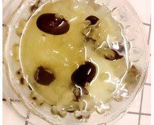 电饭煲银耳红枣汤的做法