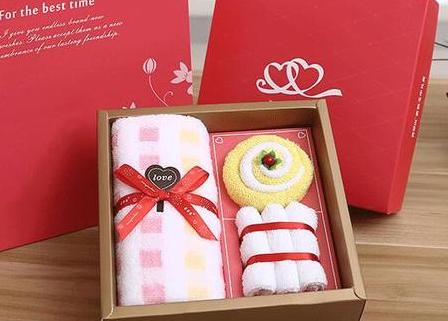 婚礼现场回礼小礼品