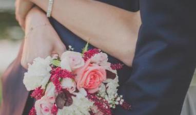 男人说你是我的什么意思