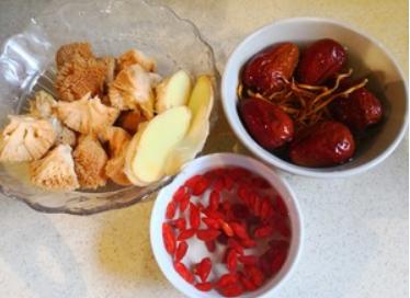 干猴头菇煲汤的做法大全