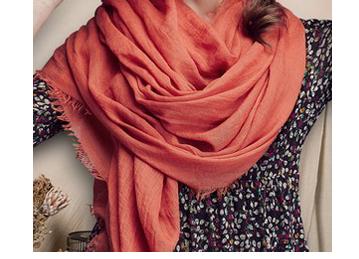 长款围巾披肩的围法