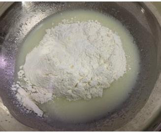 在家做蛋糕的简单方法