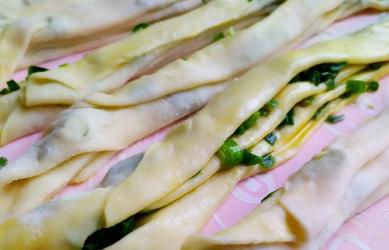 山东葱油饼的家常做法
