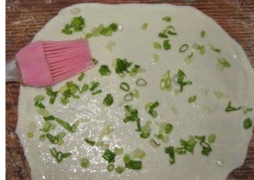 山东葱油饼的家常做法