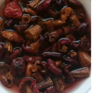 排骨胡萝卜红菇汤